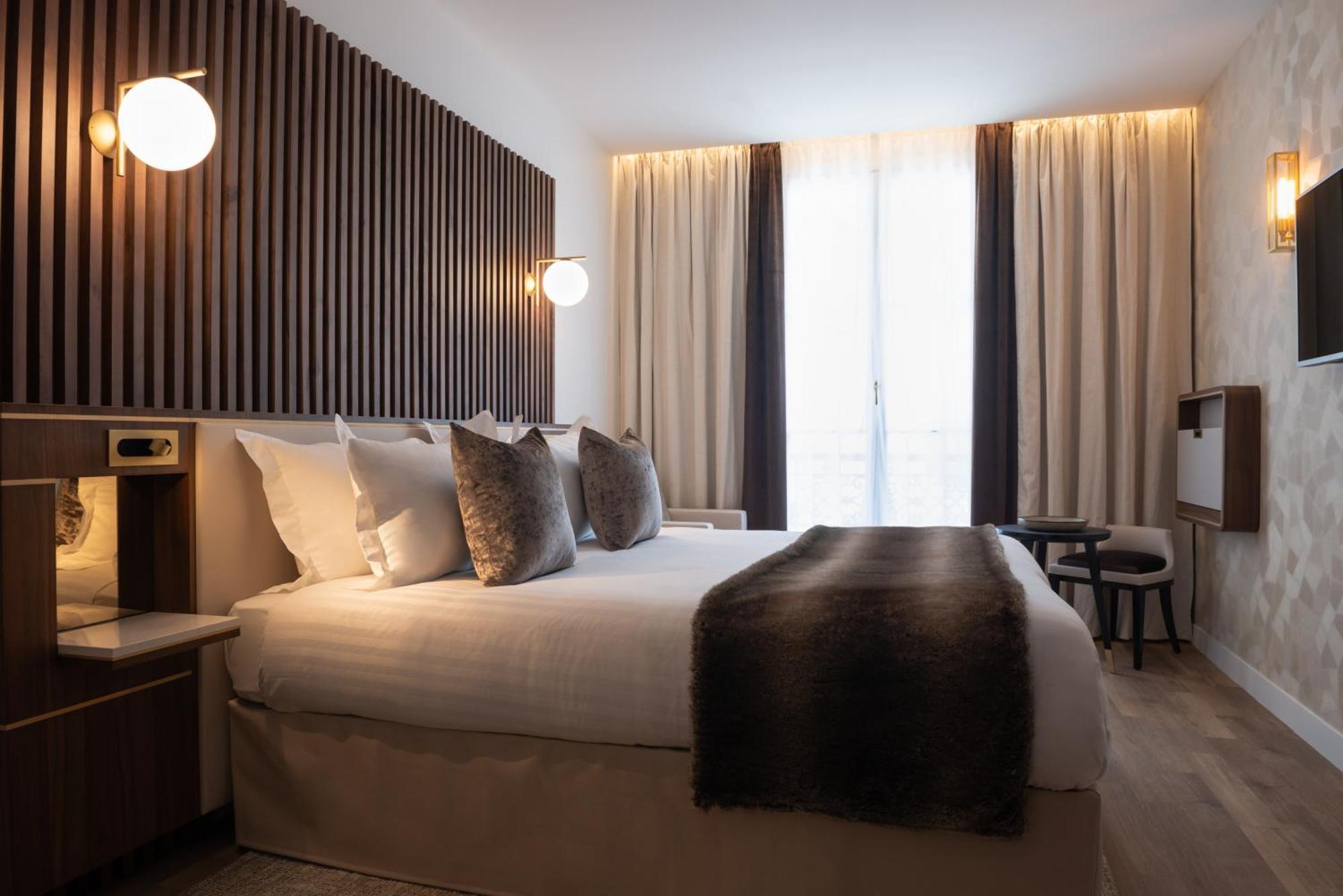 Hotel Lord Byron París Habitación foto